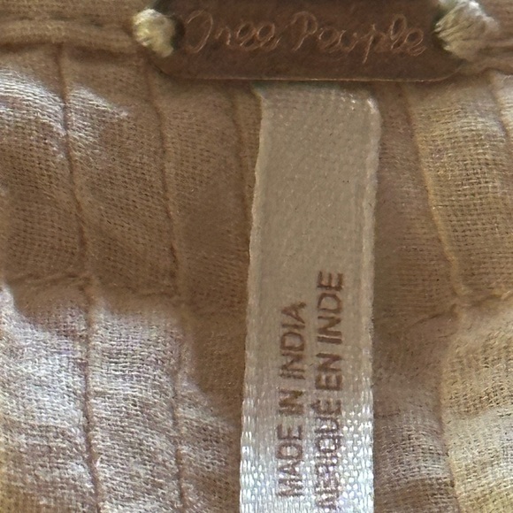 Free People peach blouse with embroidery and lace XS $128 - Picture 4 of 6